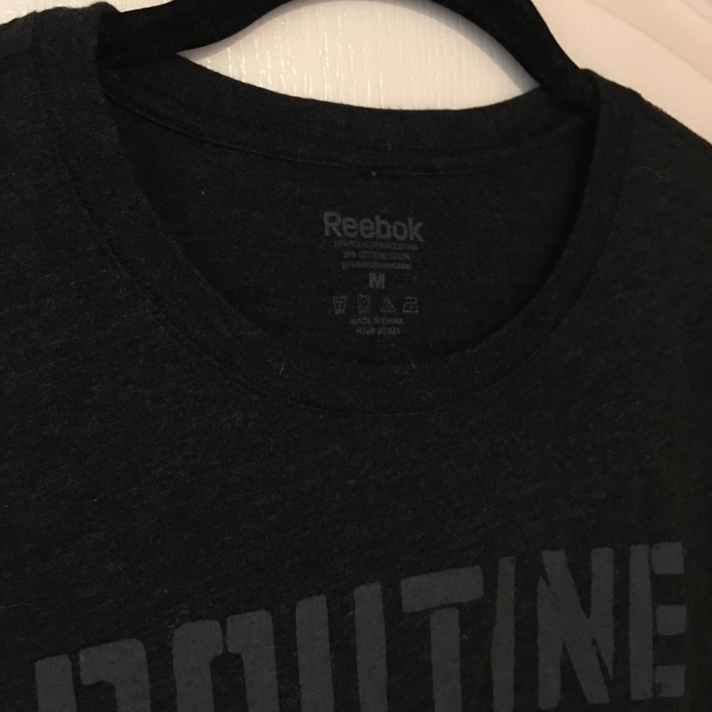 NWOT Reebok Tee - Picture 2 of 3